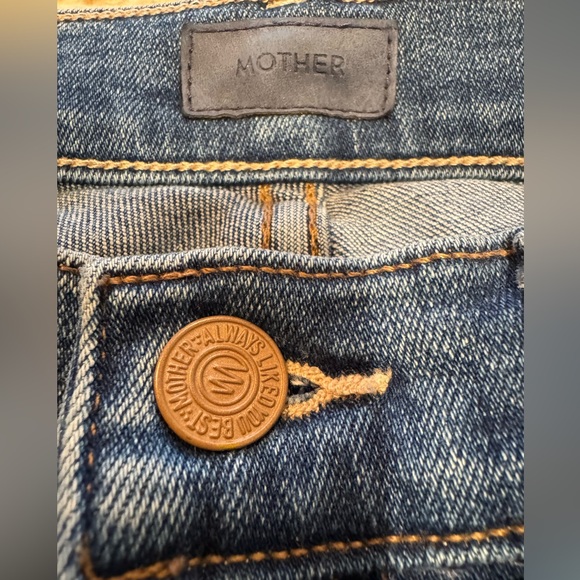 MOTHER Weekender Jeans - Picture 7 of 11